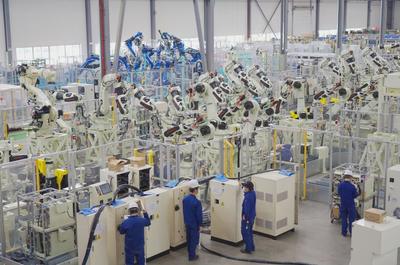 广州发布“以旧换新”施工图，助力汽车与房产升级，并推动智能网络设备普及